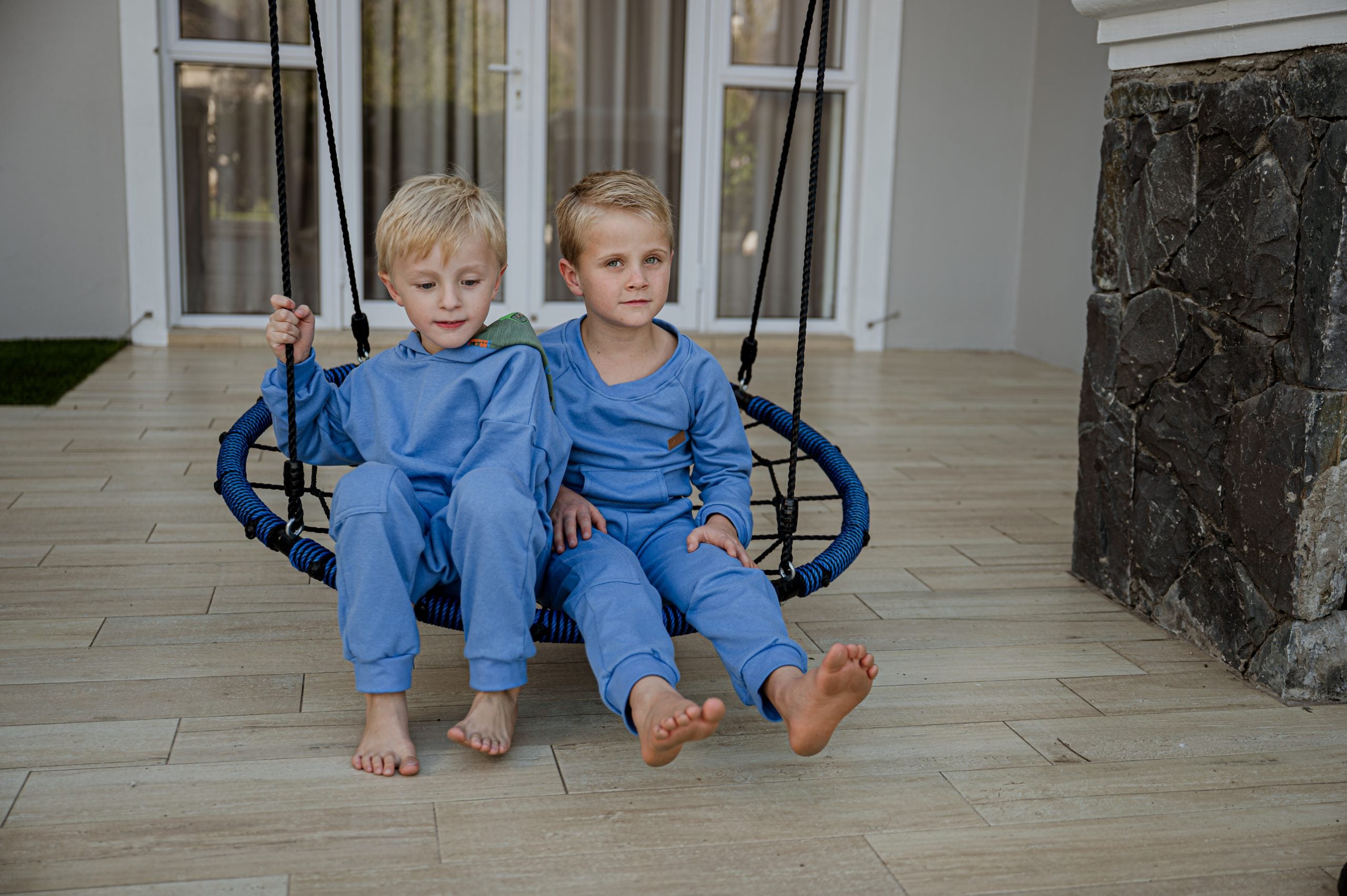 Raglan Chaser Top Charcoal